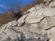 Monte San Martino (1080 m) ad anello da Rancio (Lecco)– 16dic24 -  FOTOGALLERY